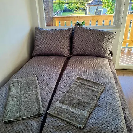 Hocza House Penzion 3*