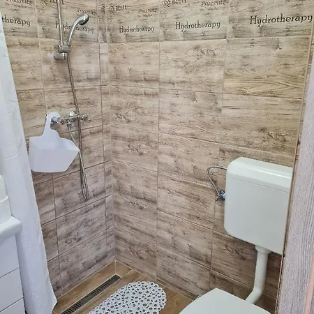 Hocza House * Poroszló